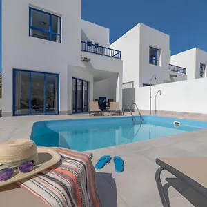 Villa Yaiza